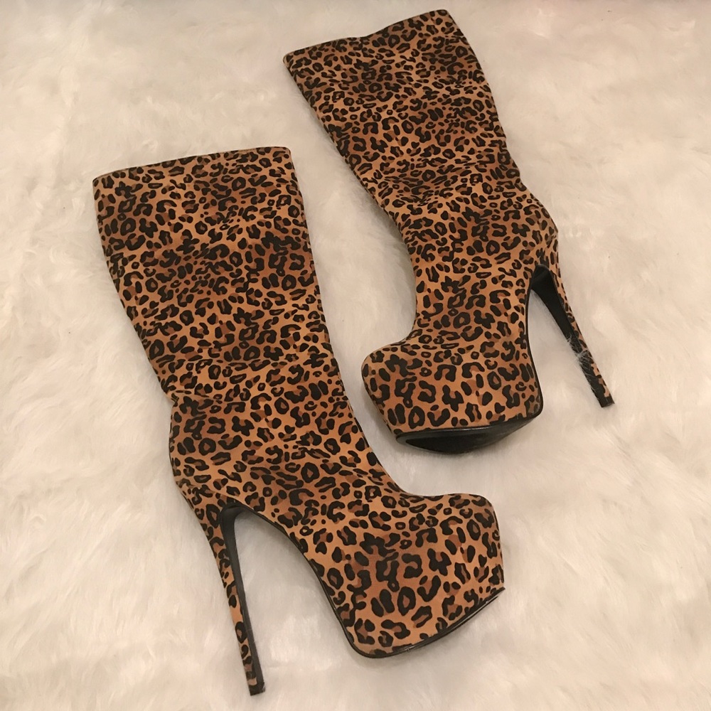 high heel boots👸🏻🐆